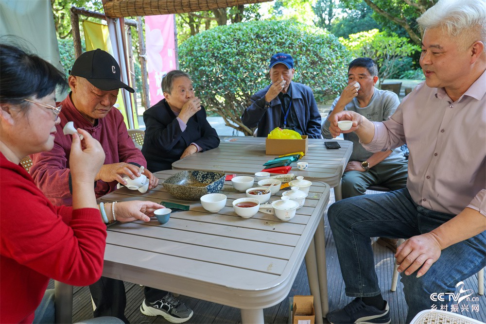 福建茶人之家举办闽茶优选评鉴交流会