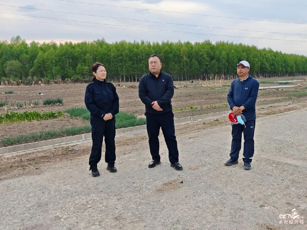 北大荒集团八五一一农场深入一线督导重···